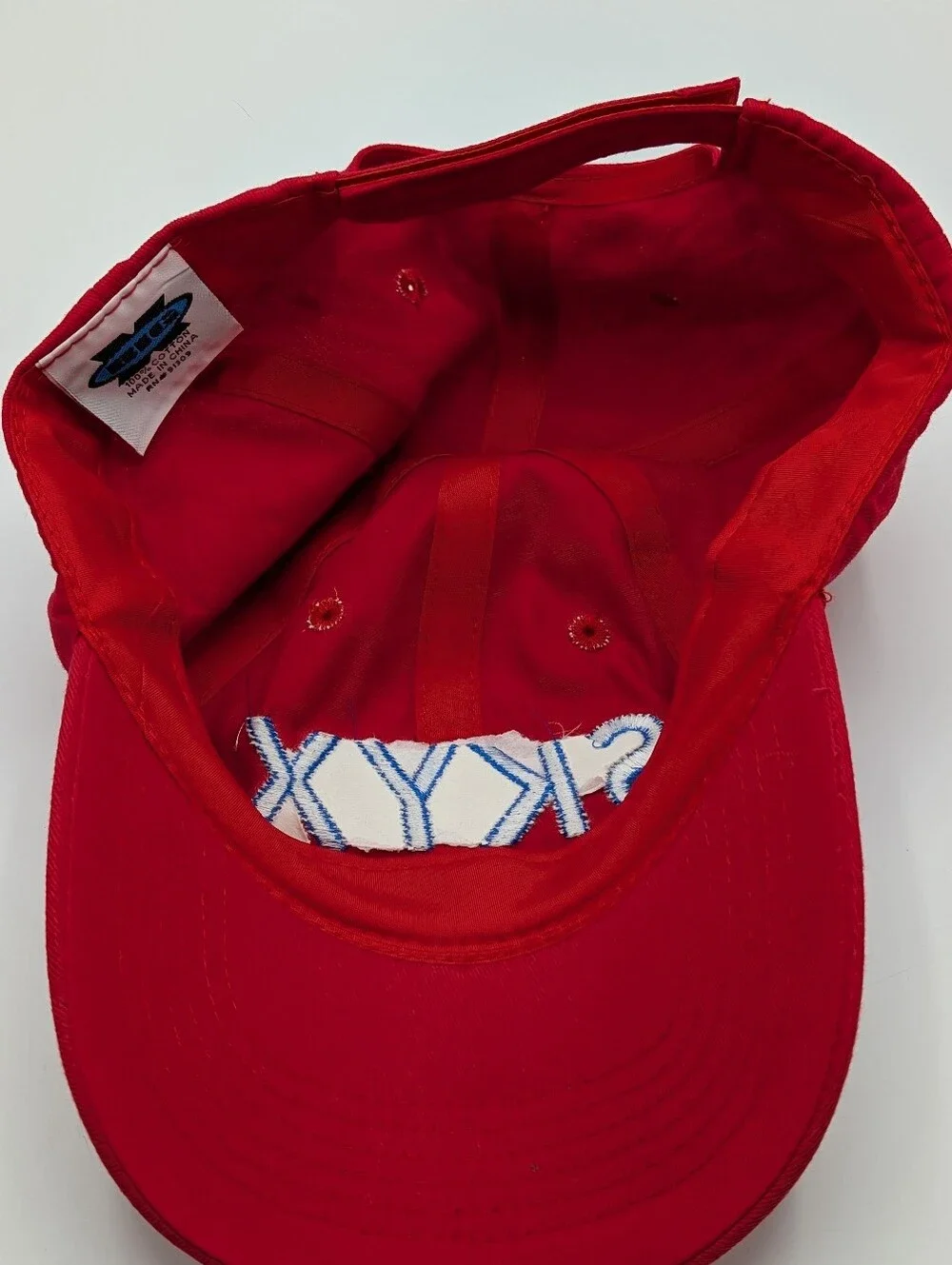 SKYX Unisex Embroidered Red Baseball Cap One Size Adjustable Closure